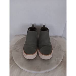 Toms Women's Size 9 Chelsea Pull On Bootie Boots Sage Green Suede 10016790